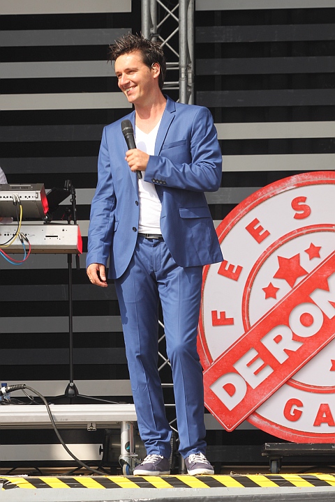 De Romeo's @ Buitenbeenpop 2013, picture 52, photographed by Heidi Elen - FrontView Magazine