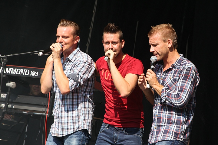 Get Ready @ Buitenbeenpop 2013, picture 23, photographed by Heidi Elen - FrontView Magazine