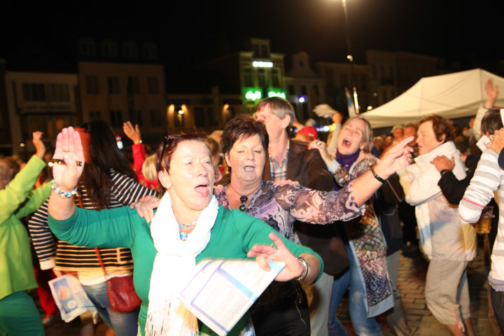 Vlaanderen zingt @ Turnhout, picture 17, photographed by Gino Verhulst - FrontView Magazine