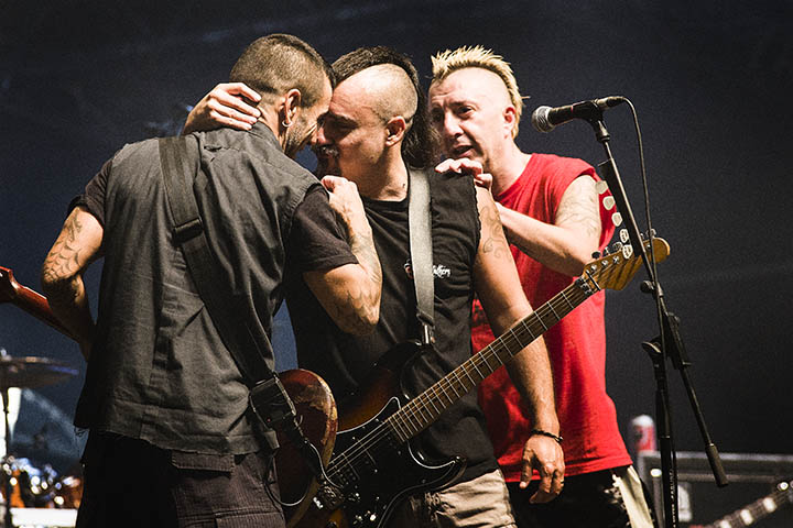 Ska-p @ La Fête des Solidarités, picture 15, photographed by Jef Peeters - FrontView Magazine