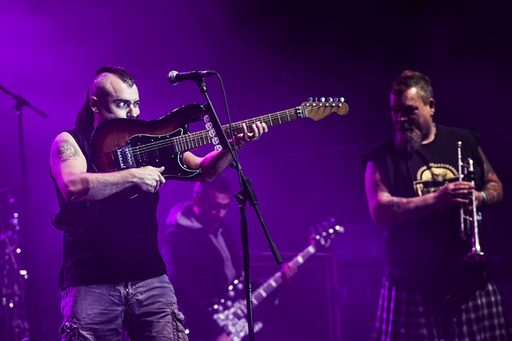 Ska-p @ La Fête des Solidarités, picture 19, photographed by Jef Peeters - FrontView Magazine