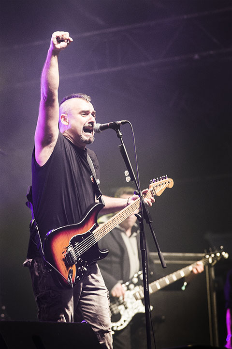 Ska-p @ La Fête des Solidarités, picture 20, photographed by Jef Peeters - FrontView Magazine