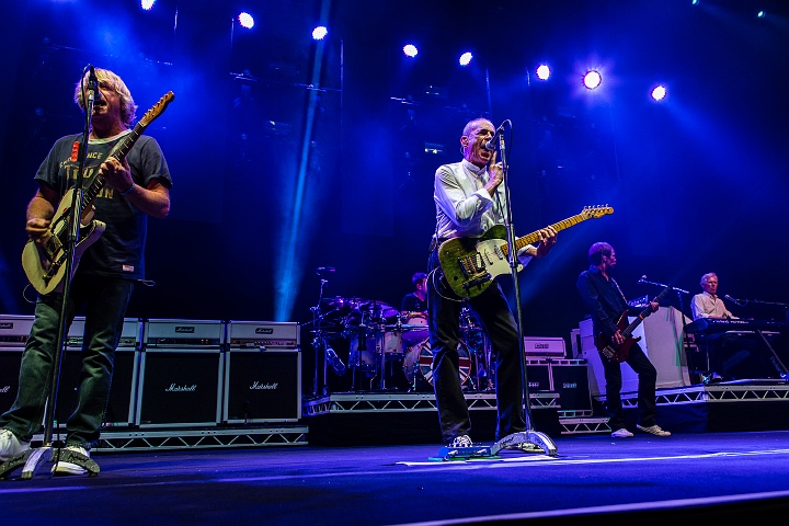 Status Quo @ Top 2000 in Concert, picture 30, photographed by Edwin Houdevelt - FrontView Magazine