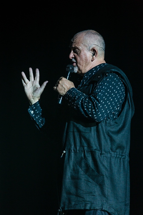 Peter Gabriel @ Vorst Nationaal, picture 7, photographed by Edwin Houdevelt - FrontView Magazine