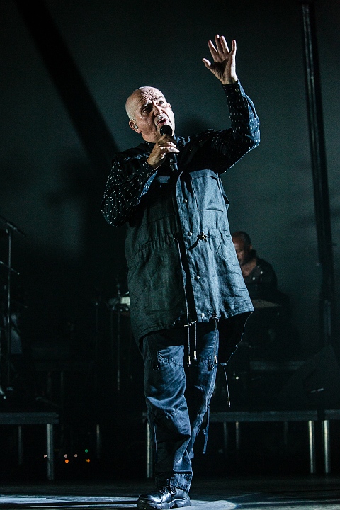 Peter Gabriel @ Vorst Nationaal, picture 8, photographed by Edwin Houdevelt - FrontView Magazine