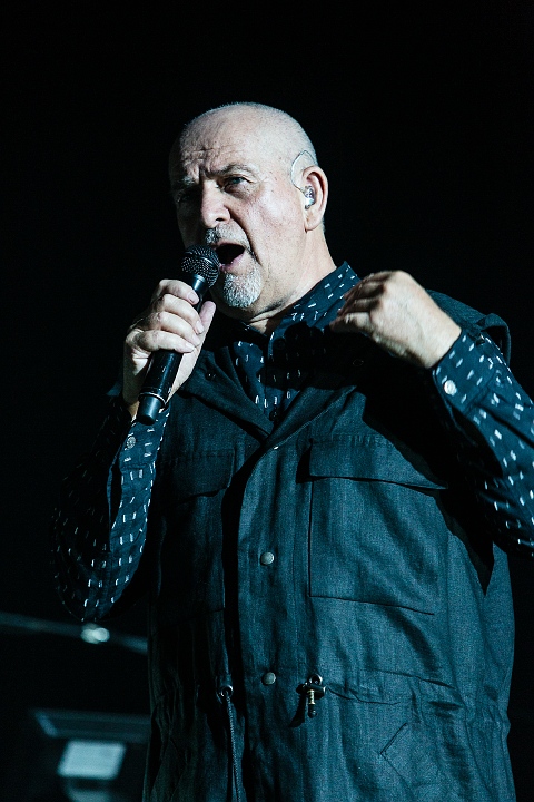 Peter Gabriel @ Vorst Nationaal, picture 9, photographed by Edwin Houdevelt - FrontView Magazine