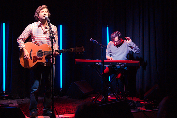 Tom Helsen @ Het Depot, picture 2, photographed by Elke Briers - FrontView Magazine