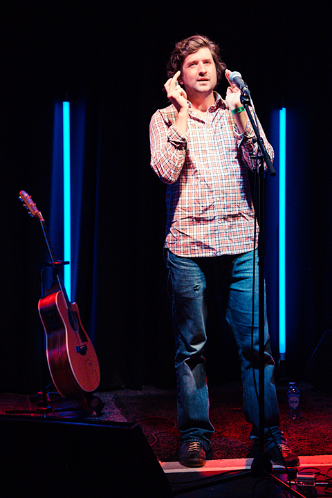 Tom Helsen @ Het Depot, picture 5, photographed by Elke Briers - FrontView Magazine