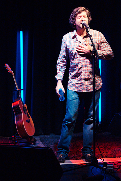 Tom Helsen @ Het Depot, picture 6, photographed by Elke Briers - FrontView Magazine