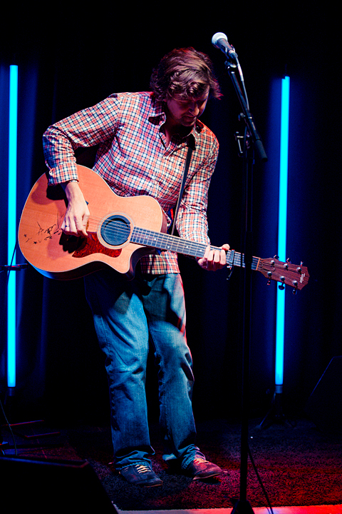 Tom Helsen @ Het Depot, picture 15, photographed by Elke Briers - FrontView Magazine