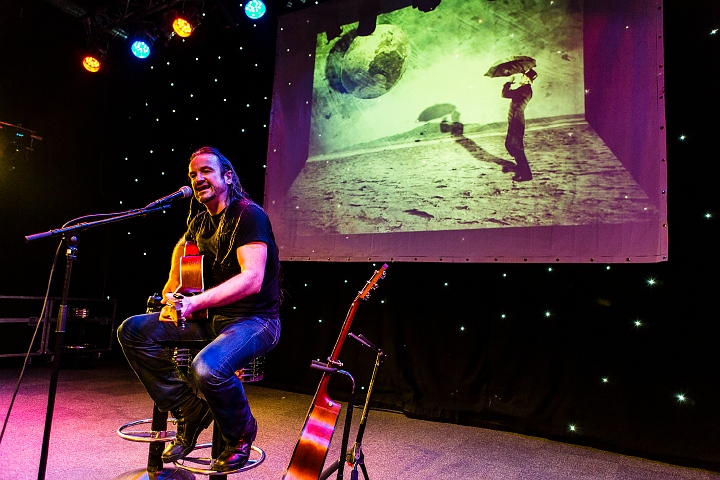 Damian Wilson @ De Pit Terneuzen, picture 7, photographed by Edwin Houdevelt - FrontView Magazine