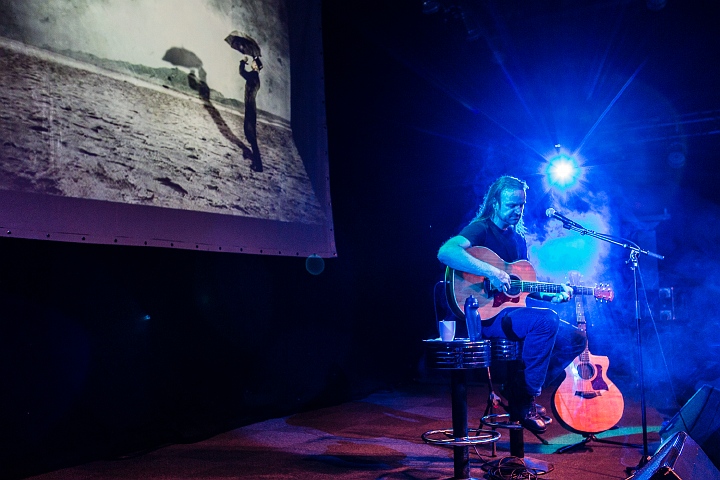 Damian Wilson @ De Pit Terneuzen, picture 14, photographed by Edwin Houdevelt - FrontView Magazine