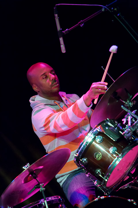 Marc Ribot Trio @ De Casino, picture 16, photographed by kevin Van  Looy - FrontView Magazine