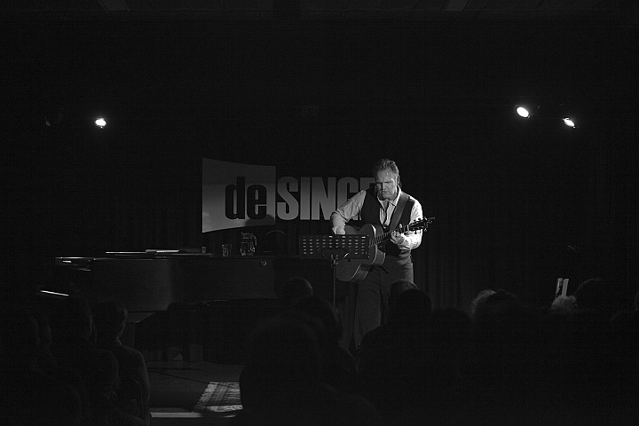 Raf Walschaerts - Jongen Toch @ De Singer - Rijkevorsel, picture 12, photographed by Martine Goetschalckx - FrontView Magazine