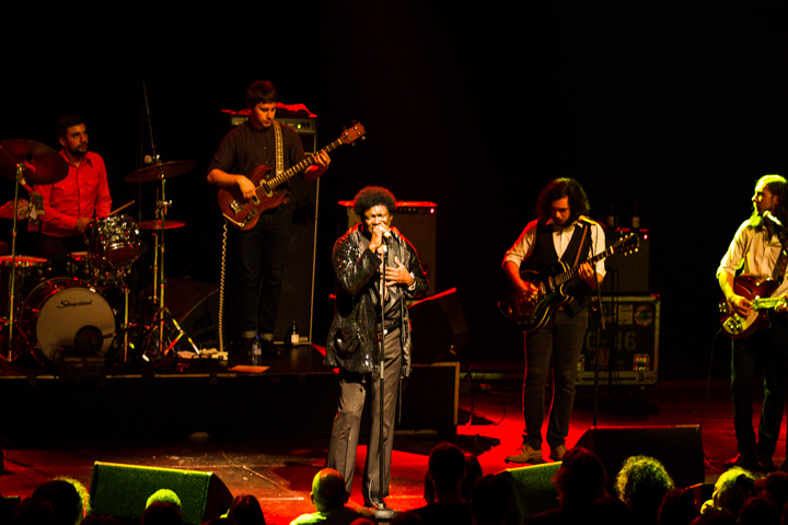 Charles Bradley & His Extraordinaires @ Ancienne Belgique, picture 16, photographed by Tom Stessens - FrontView Magazine
