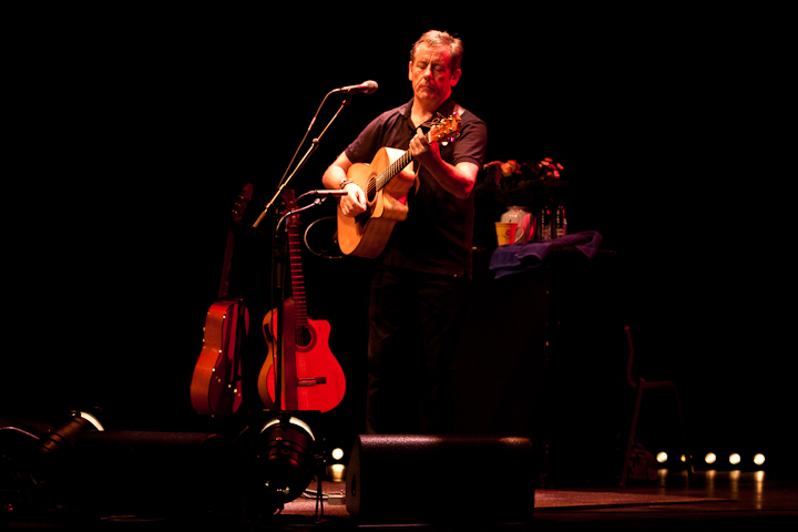 Luka Bloom @ De Warande, picture 19, photographed by Carine Wouters - FrontView Magazine