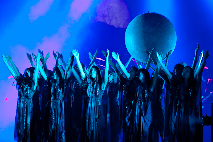 Scala & Kolacny Brothers : Black Moon @ de Warande, picture 1, photographed by Carine Wouters - FrontView Magazine