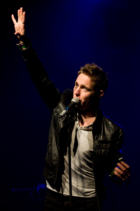 Bigwood Leonard @ Back to the Roots Fest, picture 2, photographed by Paul Nouwen - FrontView Magazine