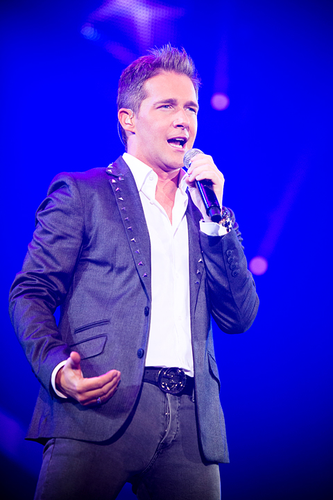 Christoff & Vrienden XL @ Ethias Arena, picture 21, photographed by Elke Briers - FrontView Magazine