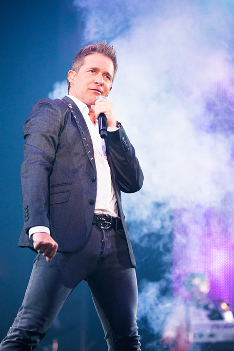 Christoff & Vrienden XL @ Ethias Arena, picture 22, photographed by Elke Briers - FrontView Magazine