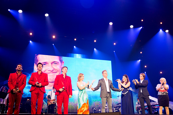Christoff & Vrienden XL @ Ethias Arena, picture 27, photographed by Elke Briers - FrontView Magazine