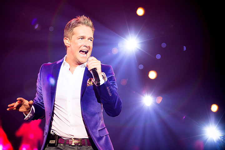 Christoff & Vrienden XL @ Ethias Arena, picture 51, photographed by Elke Briers - FrontView Magazine