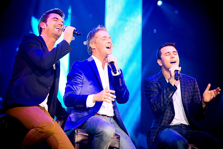 Christoff & Vrienden XL @ Ethias Arena, picture 60, photographed by Elke Briers - FrontView Magazine