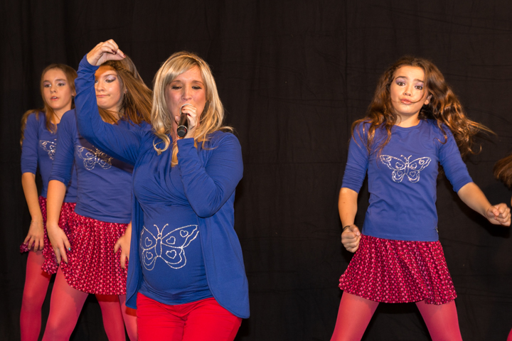 Kathleen CD Voorstelling "Vlinders" @ Kleuterschool Dol-Fijn te Liedekerke, picture 24, photographed by Guy Danneels - FrontView Magazine