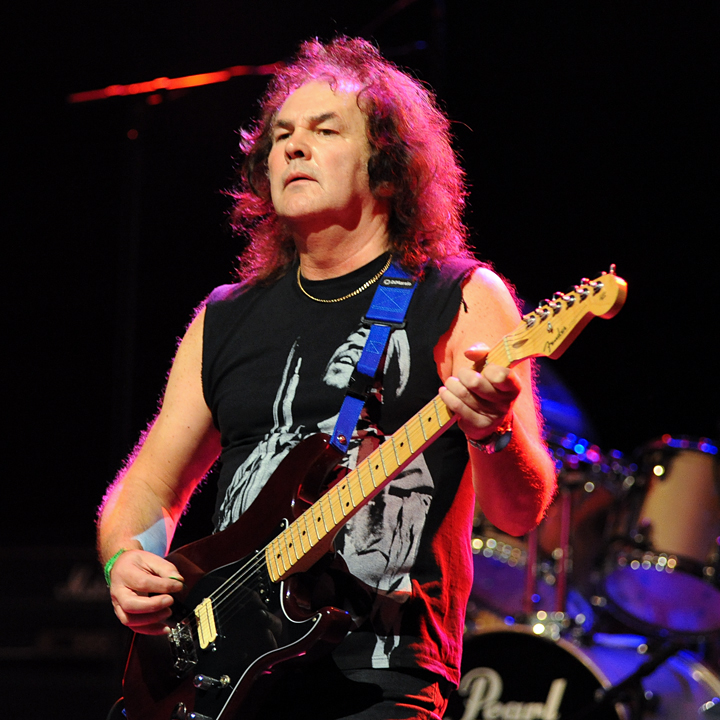 T-Rex (The music of Marc & Mickey) @ Back to the Roots Fest, picture 5, photographed by Paul Nouwen - FrontView Magazine