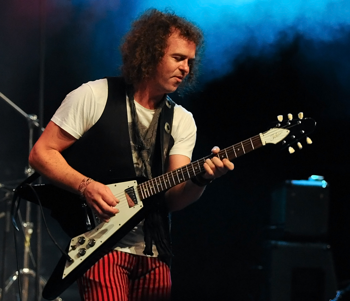 T-Rex (The music of Marc & Mickey) @ Back to the Roots Fest, picture 8, photographed by Paul Nouwen - FrontView Magazine