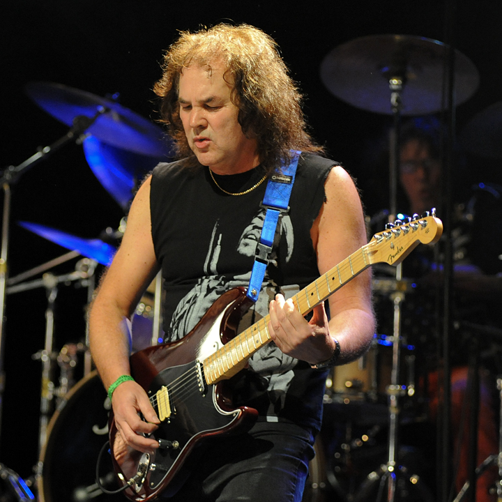 T-Rex (The music of Marc & Mickey) @ Back to the Roots Fest, picture 16, photographed by Paul Nouwen - FrontView Magazine