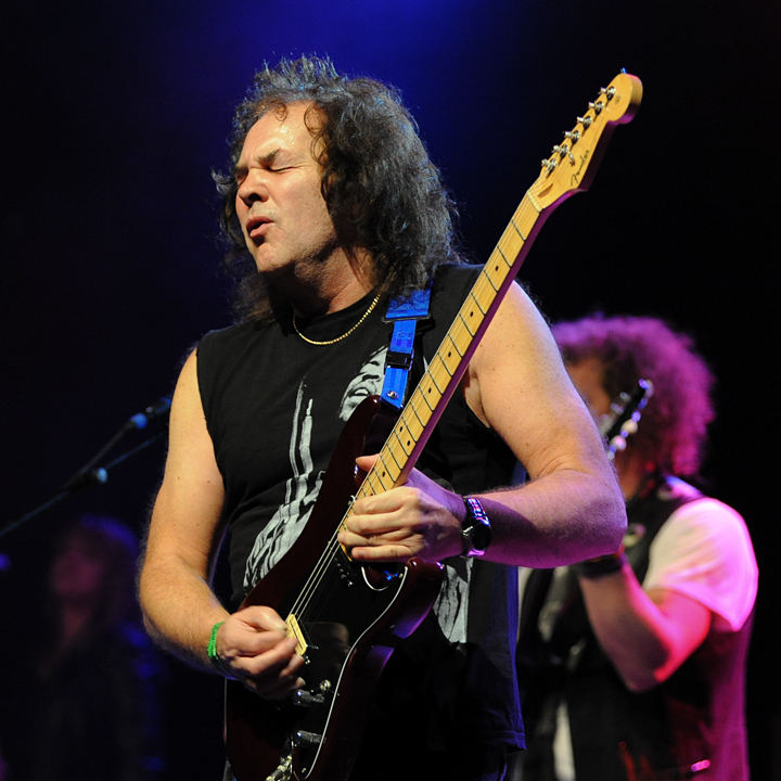 T-Rex (The music of Marc & Mickey) @ Back to the Roots Fest, picture 21, photographed by Paul Nouwen - FrontView Magazine