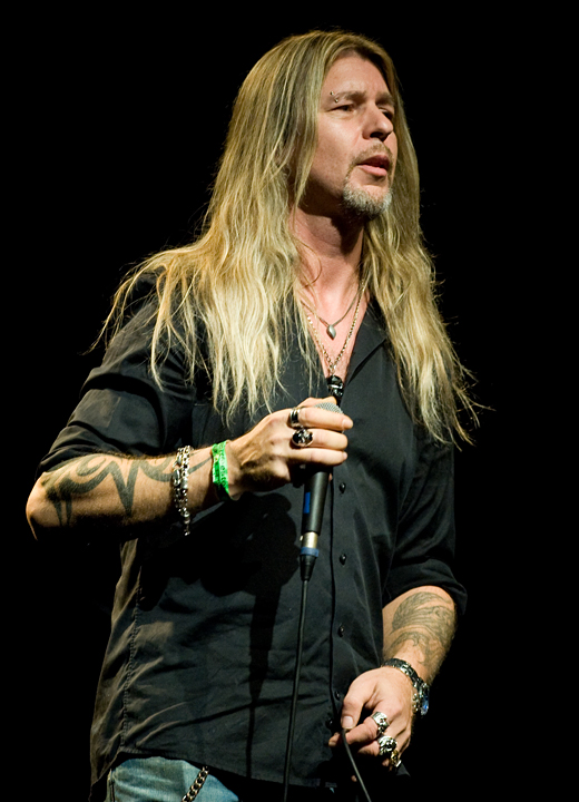 The Vipers @ Back to the Roots Fest, picture 8, photographed by Paul Nouwen - FrontView Magazine
