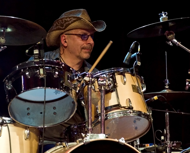 The Ultimate Eagles @ Back to the Roots Fest, picture 19, photographed by Paul Nouwen - FrontView Magazine