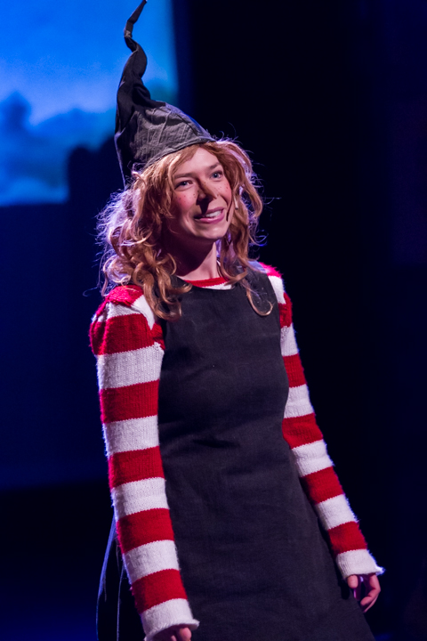 Lotje @ Fakkelteater te Antwerpen, picture 2, photographed by Guy Danneels - FrontView Magazine