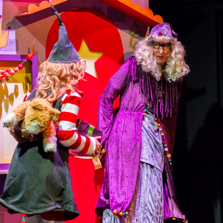 Lotje @ Fakkelteater te Antwerpen, picture 18, photographed by Guy Danneels - FrontView Magazine