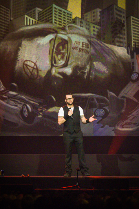 Alex Agnew - The Legend Ends @ Sportpaleis, picture 4, photographed by Tom Stessens - FrontView Magazine