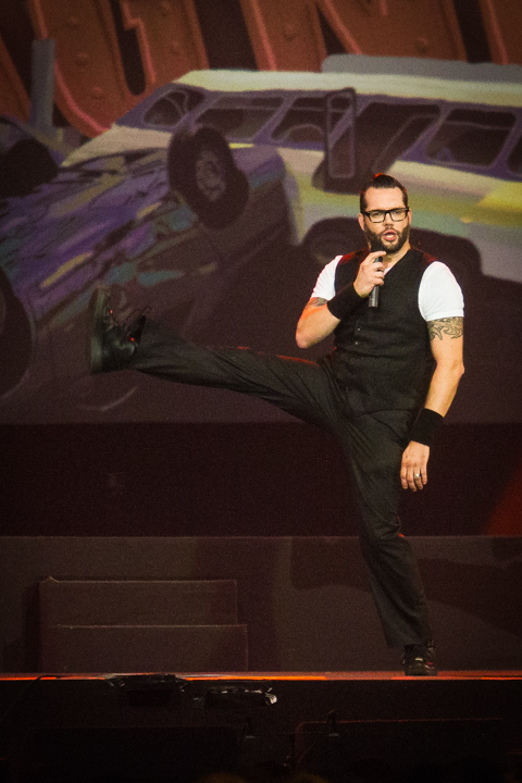 Alex Agnew - The Legend Ends @ Sportpaleis, picture 10, photographed by Tom Stessens - FrontView Magazine
