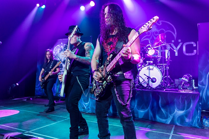 Queensrÿche @ Brielpoort Deinze, foto 10, foto's door Edwin Houdevelt - FrontView Magazine