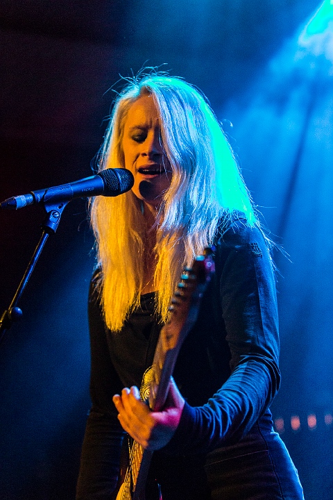 Reena Riot @ De Casino, picture 4, photographed by Edwin Houdevelt - FrontView Magazine