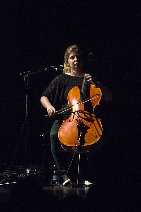 Agnes Obel @ Koninklijk Circus, foto 2, foto's door Jef Peeters - FrontView Magazine