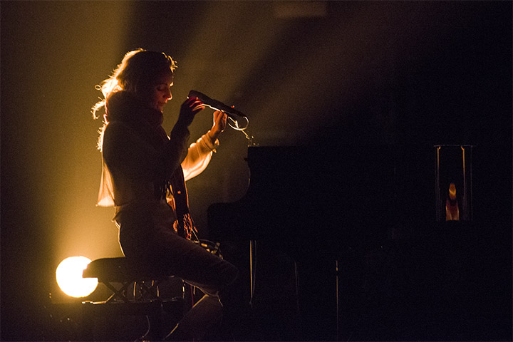 Agnes Obel @ Koninklijk Circus, foto 16, foto's door Jef Peeters - FrontView Magazine