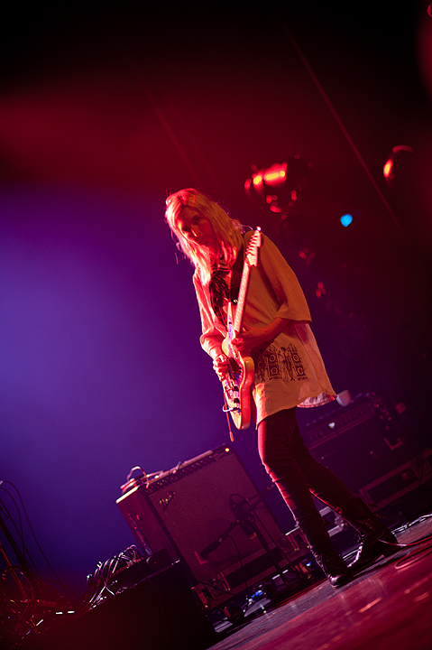 Warpaint @ AB, picture 9, photographed by Magali Decamps - FrontView Magazine
