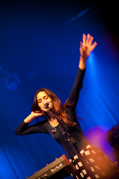 Warpaint @ AB, picture 11, photographed by Magali Decamps - FrontView Magazine