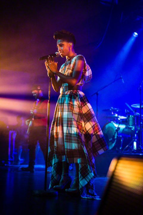Morcheeba @ Het Depot, picture 4, photographed by Kurt Jacobs - FrontView Magazine
