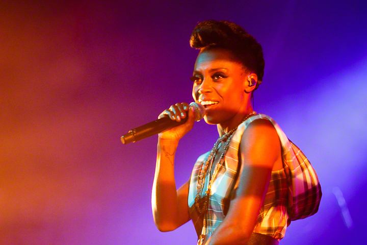 Morcheeba @ Het Depot, picture 14, photographed by Kurt Jacobs - FrontView Magazine