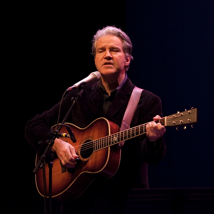 Lloyd Cole - Standards @ De Warande - Turnhout, picture 2, photographed by Martine Goetschalckx - FrontView Magazine