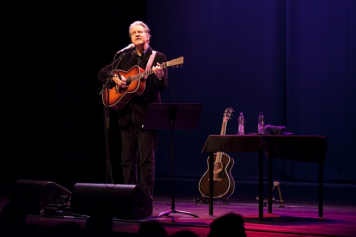 Lloyd Cole - Standards @ De Warande - Turnhout, picture 8, photographed by Martine Goetschalckx - FrontView Magazine