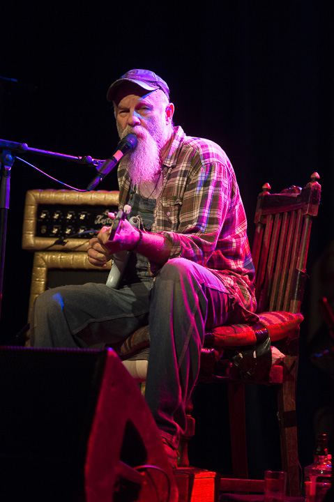 Seasick Steve @ Trix, picture 2, photographed by Steven Stausens - FrontView Magazine