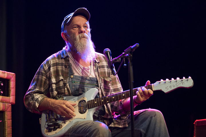 Seasick Steve @ Trix, picture 6, photographed by Steven Stausens - FrontView Magazine